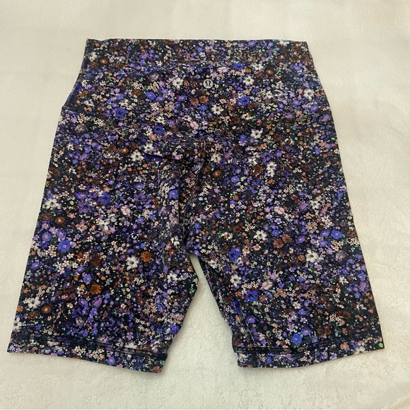 Lululemon Align High-Rise Bike Short 8" Flower Burst Multi 2229 - Picture 7 of 12